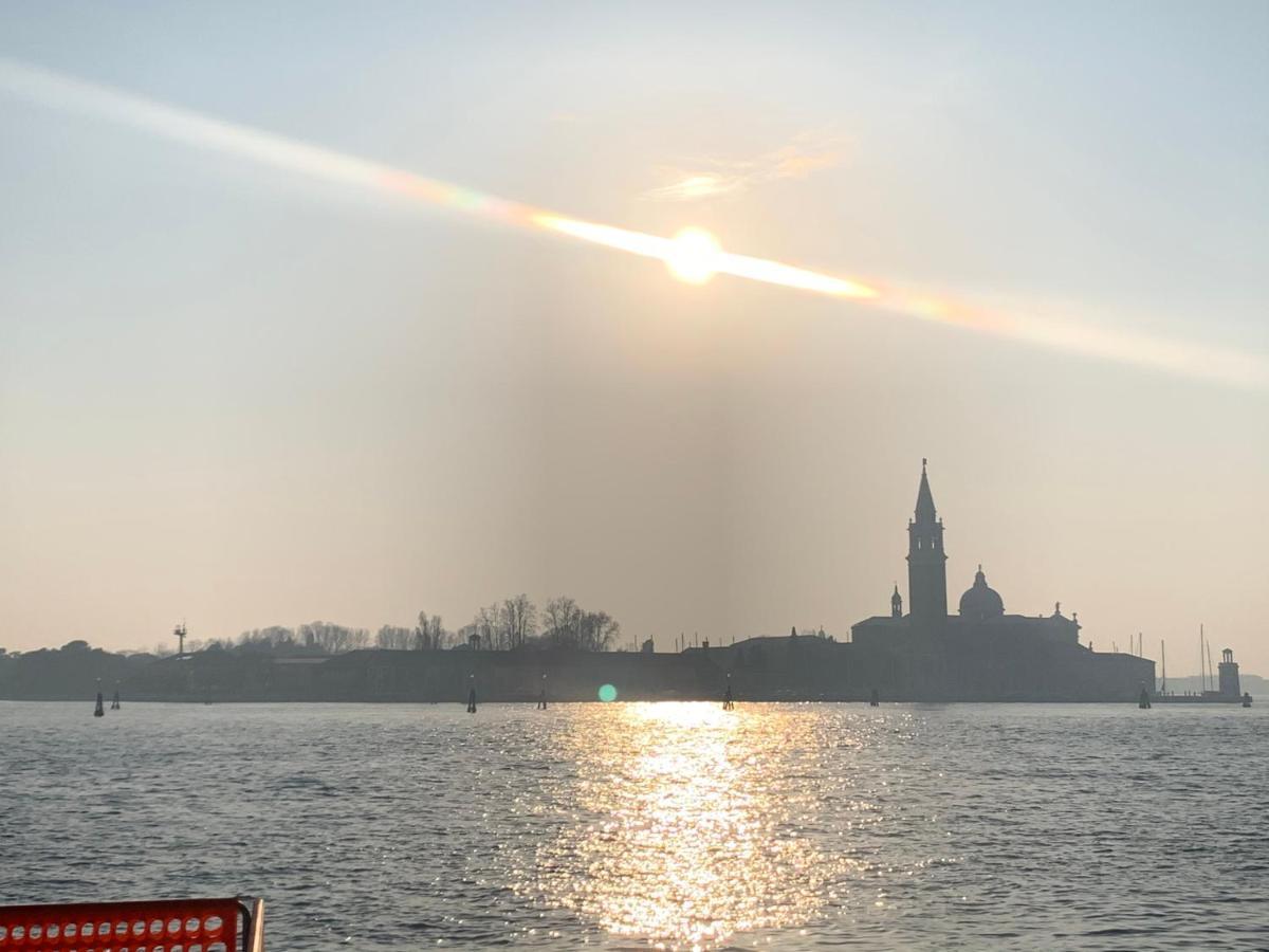 Suite Ca' Della Tana Venedig Exteriör bild